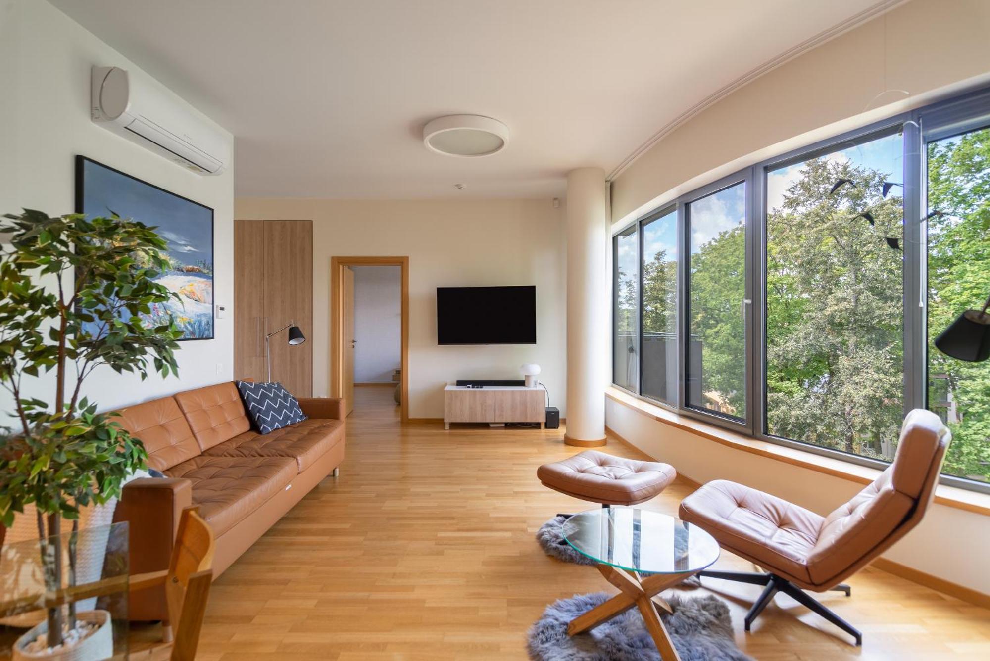 2 Bedroom Apt, 2 Garage Spots & Balconies, Self Check-in, By Cohost Druskininkai